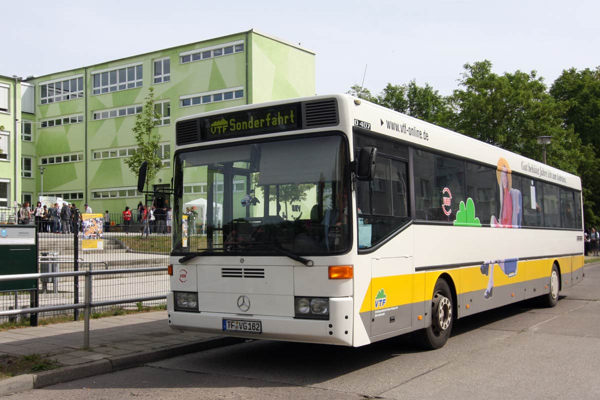 2009-Shuttle-Ausbildeungsmesse